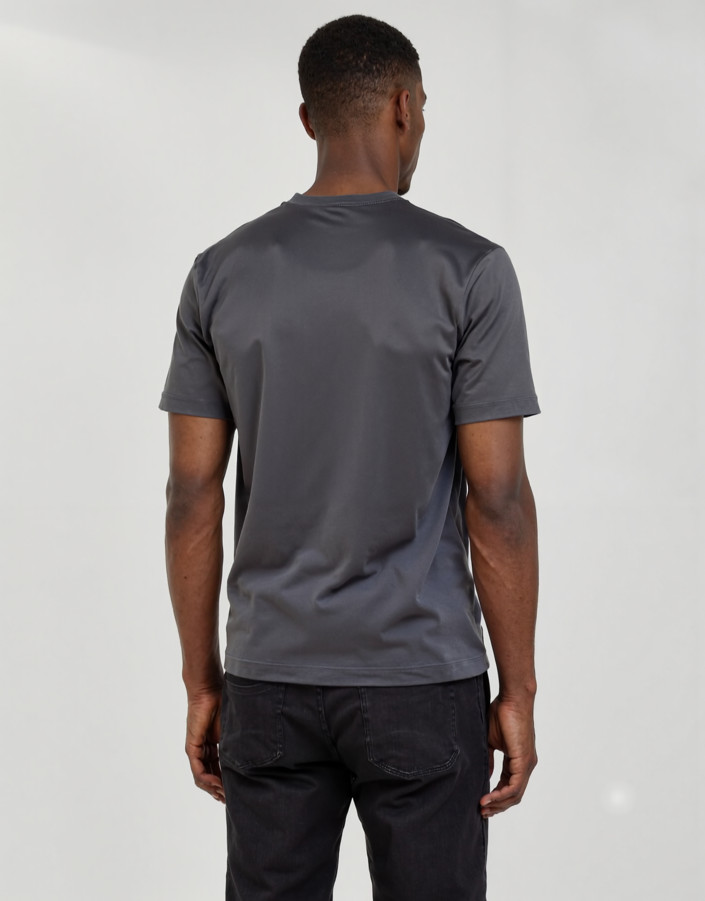002 / CHARCOAL GREY